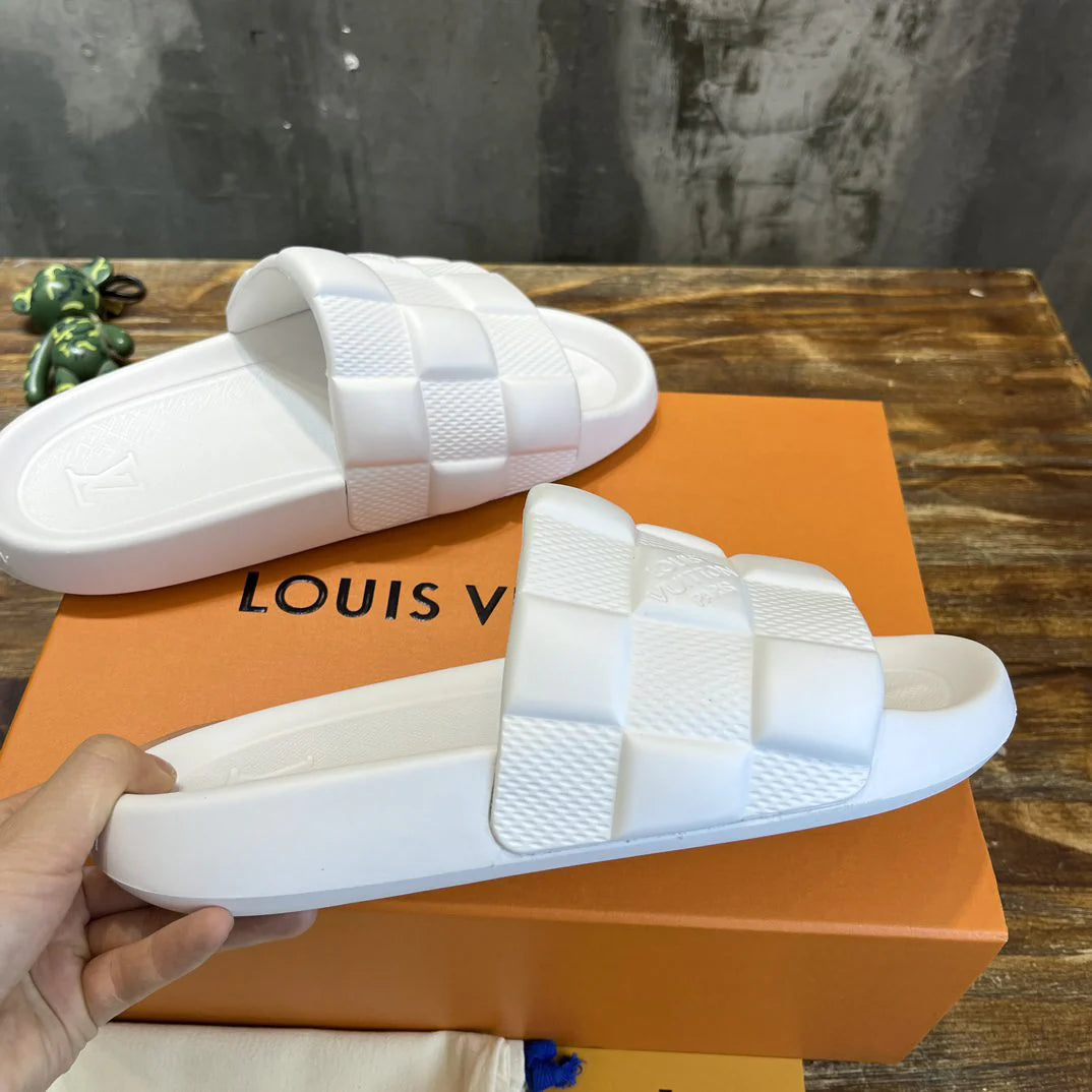 LV SANDAL
