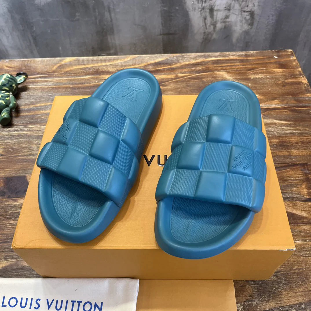 LV SANDAL