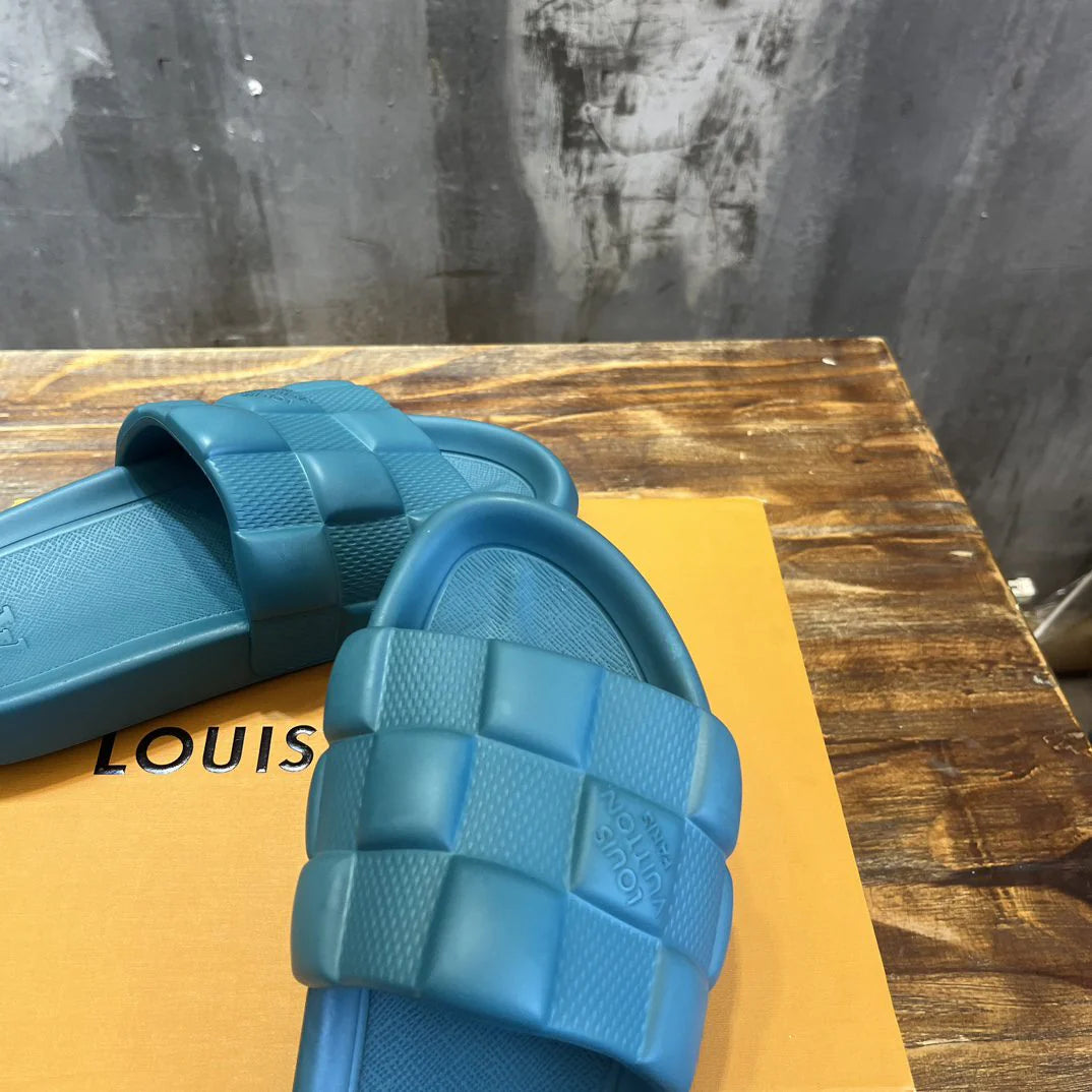 LV SANDAL