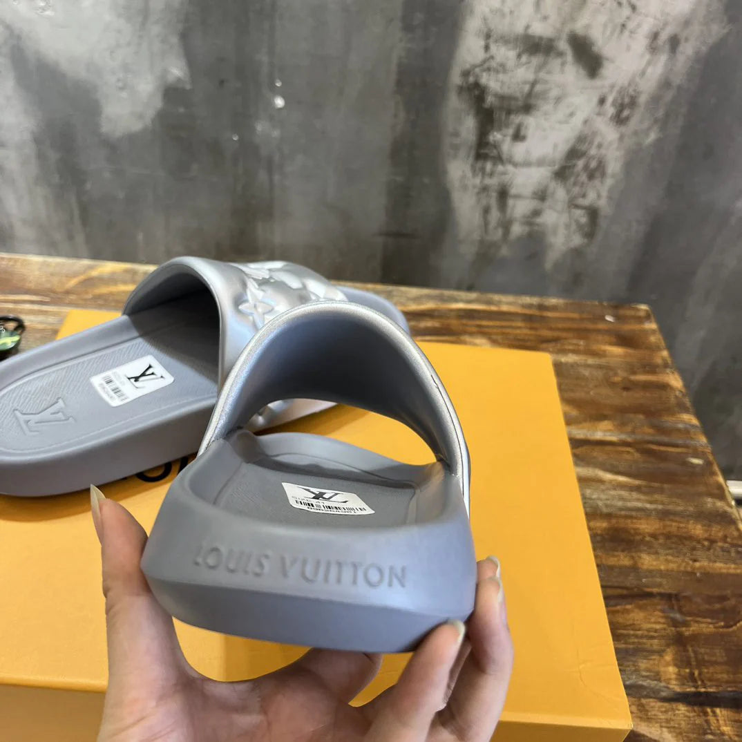 LV SANDAL