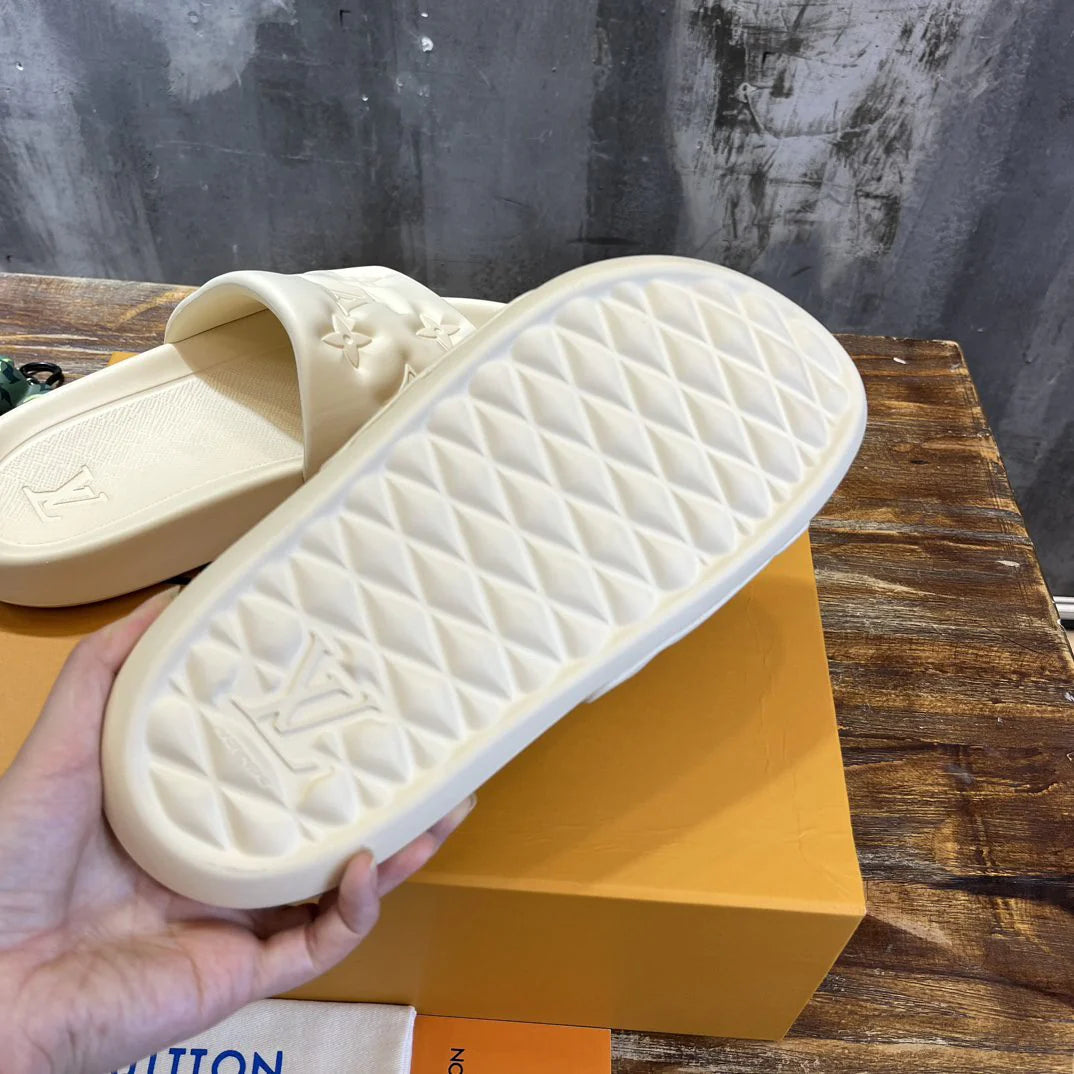 LV SANDAL
