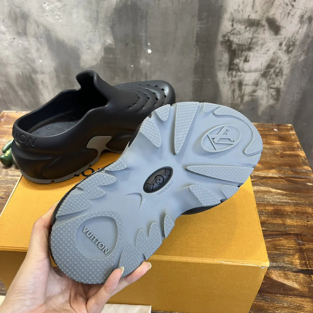 LV SANDAL