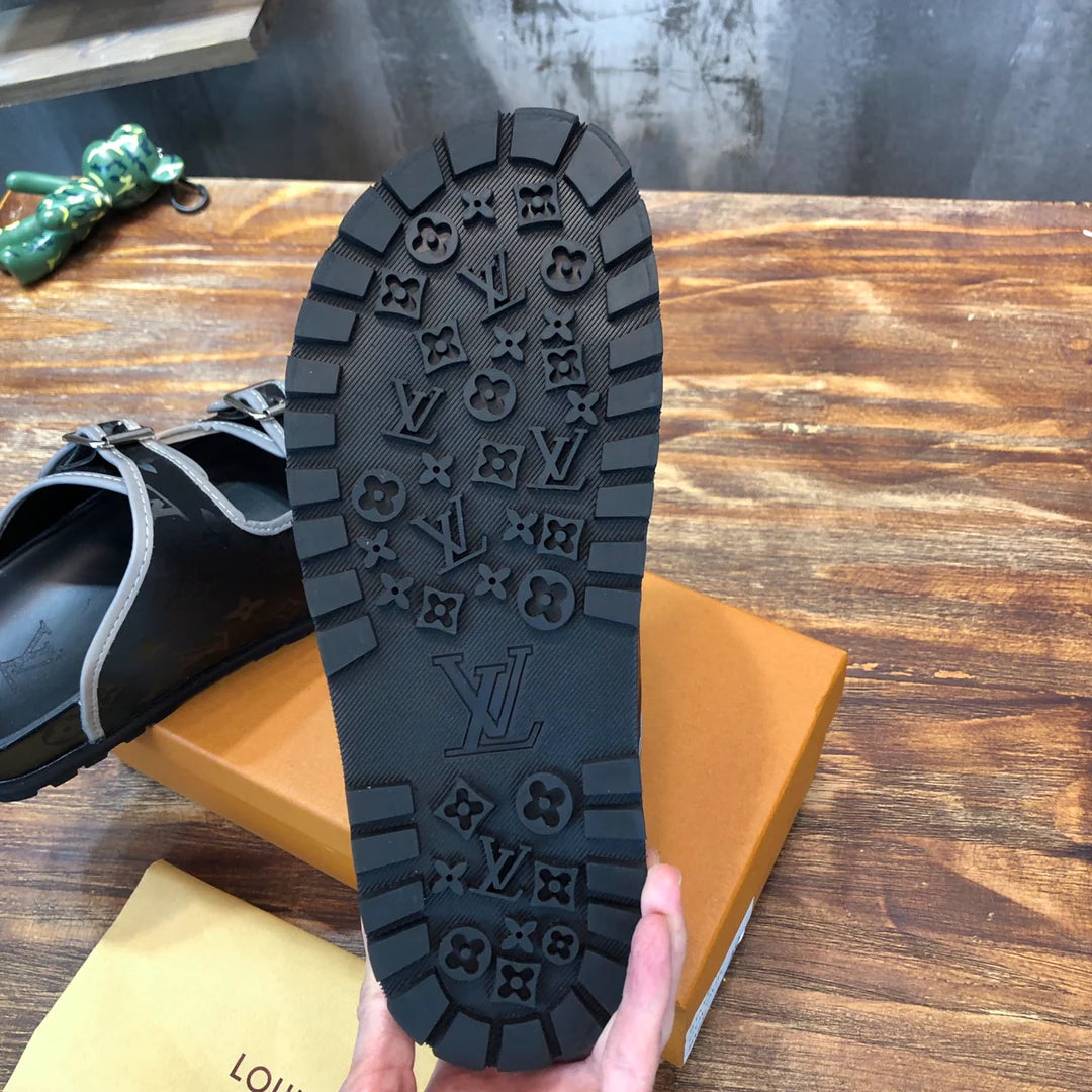LV SANDAL