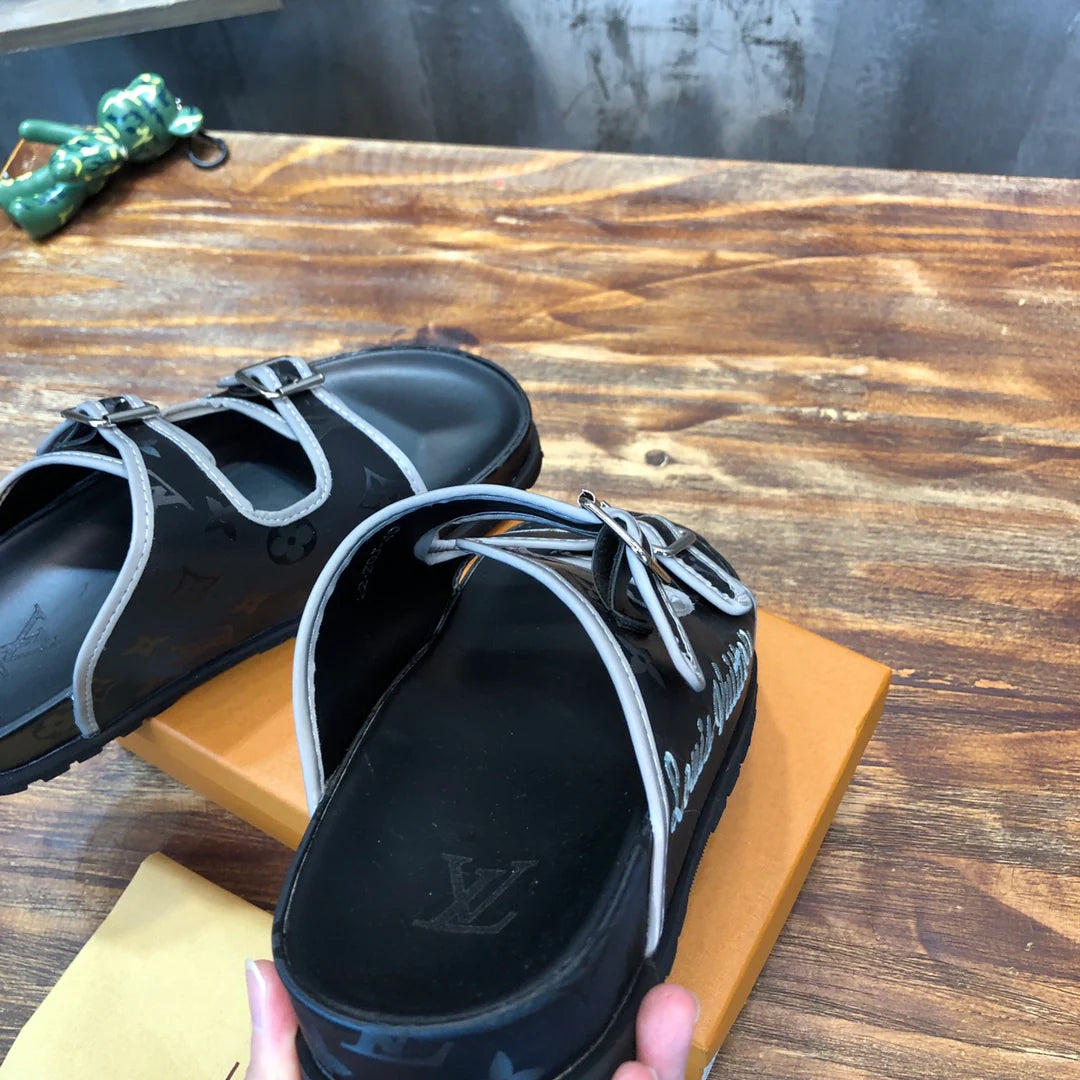 LV SANDAL