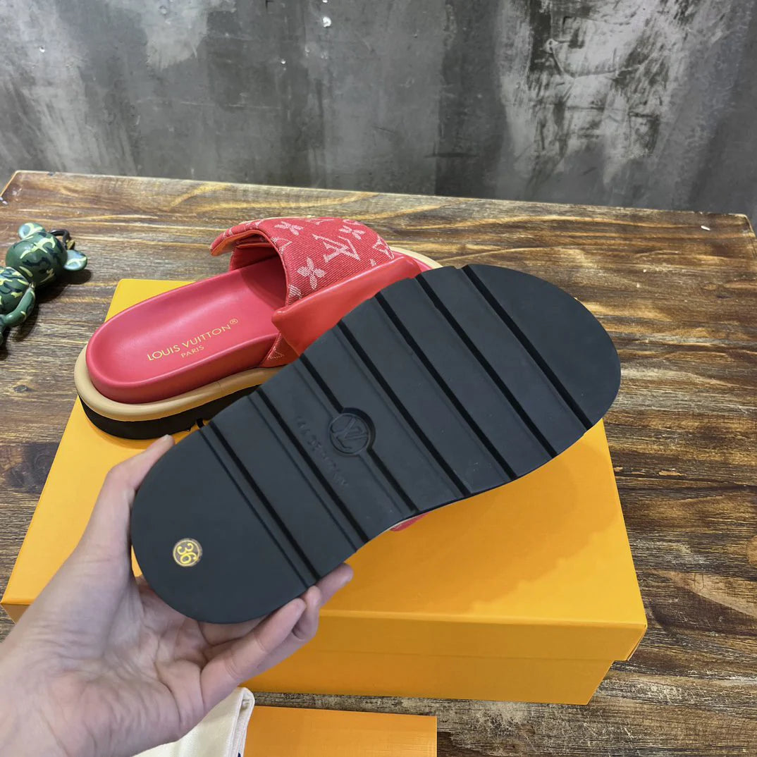 LV SANDAL