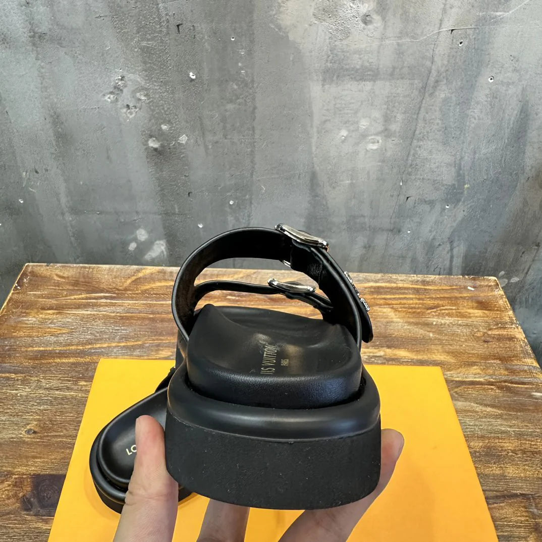LV SANDAL