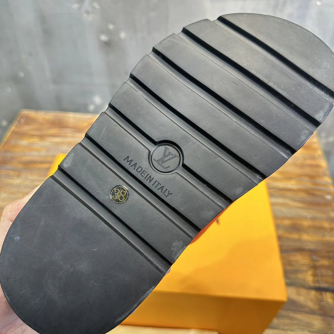 LV SANDAL