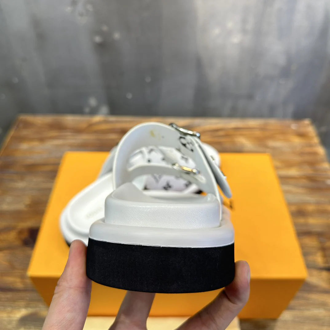 LV SANDAL