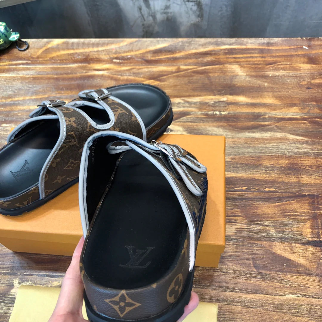 LV SANDAL