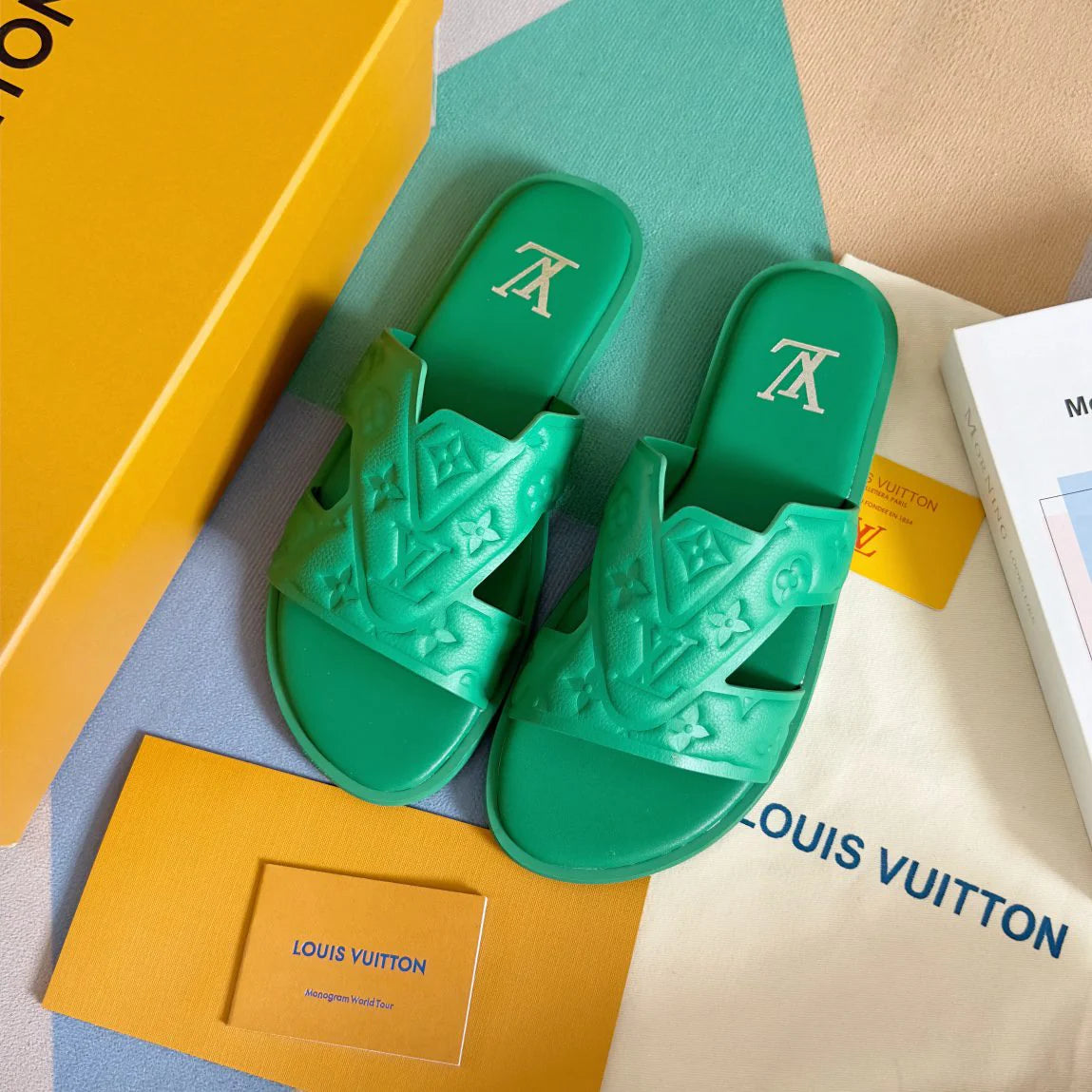 LV SANDAL