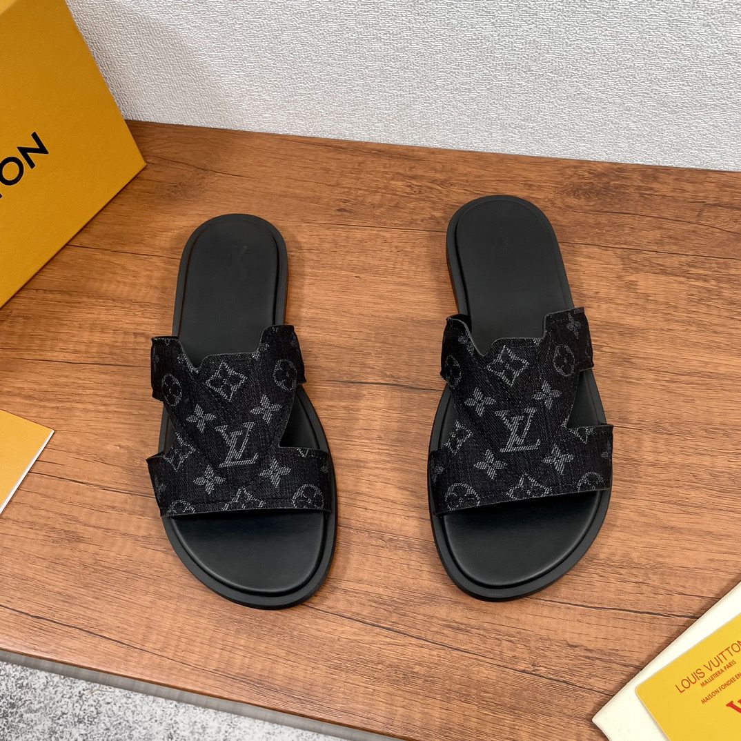 LV SANDAL