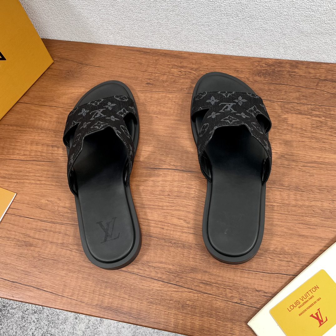 LV SANDAL