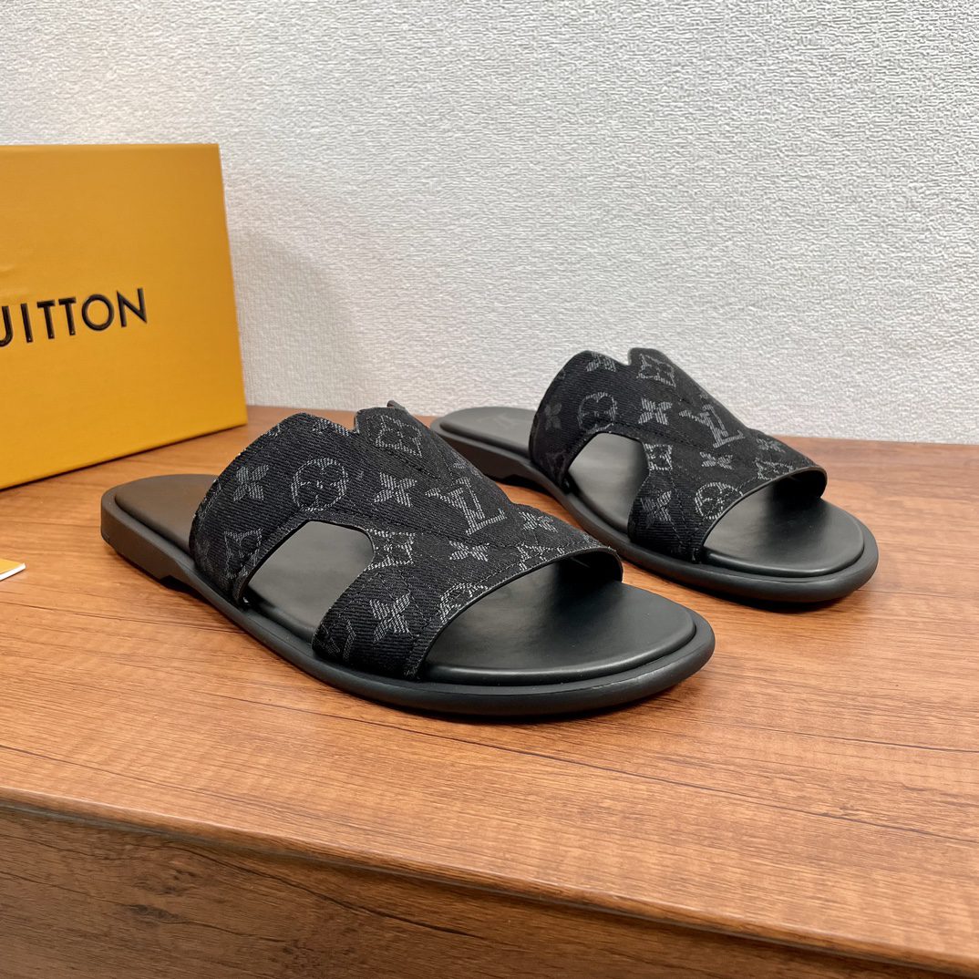 LV SANDAL