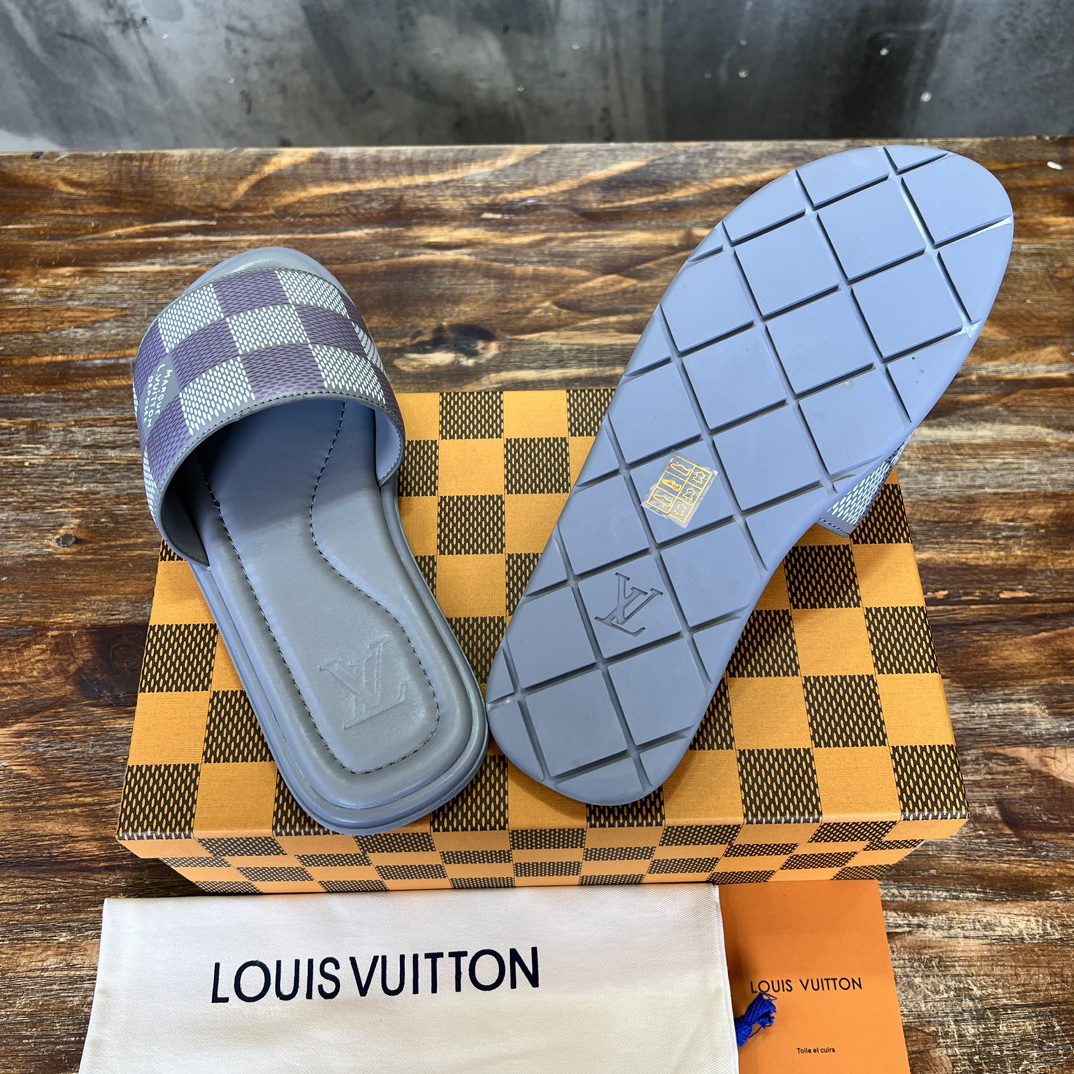 LV SANDAL