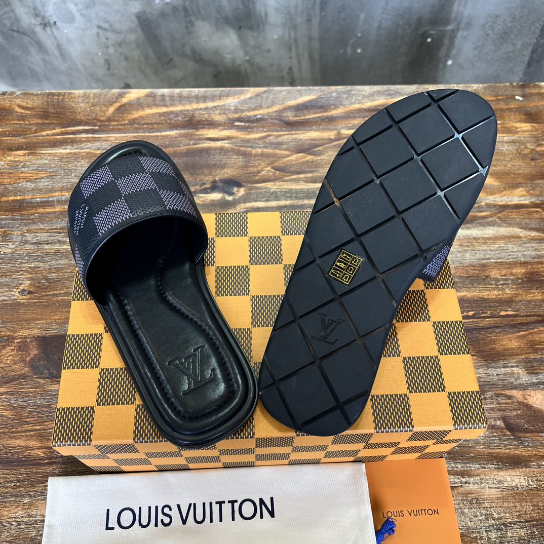 LV SANDAL