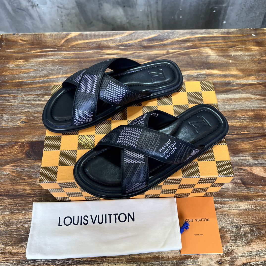 LV SANDAL