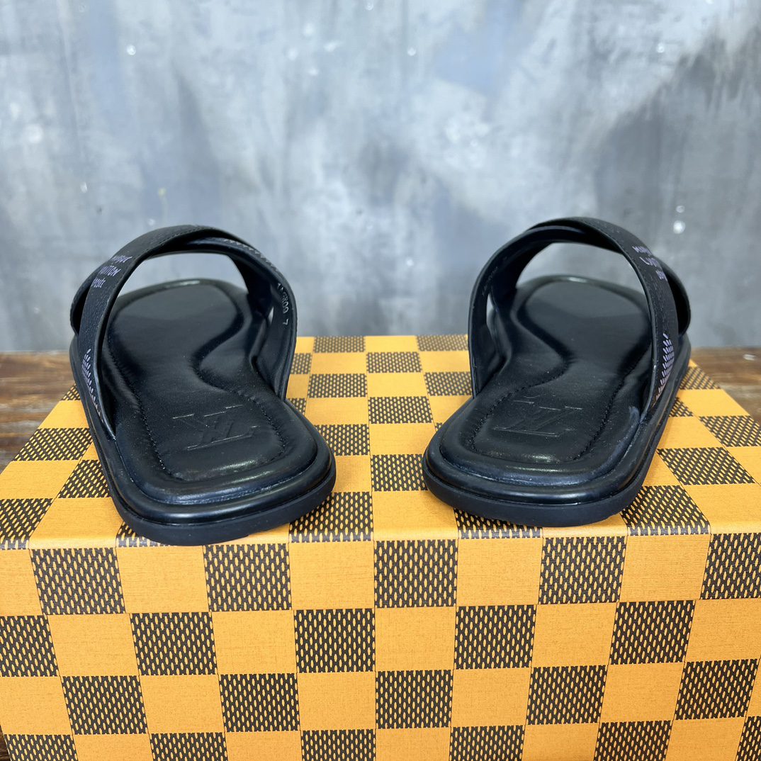 LV SANDAL