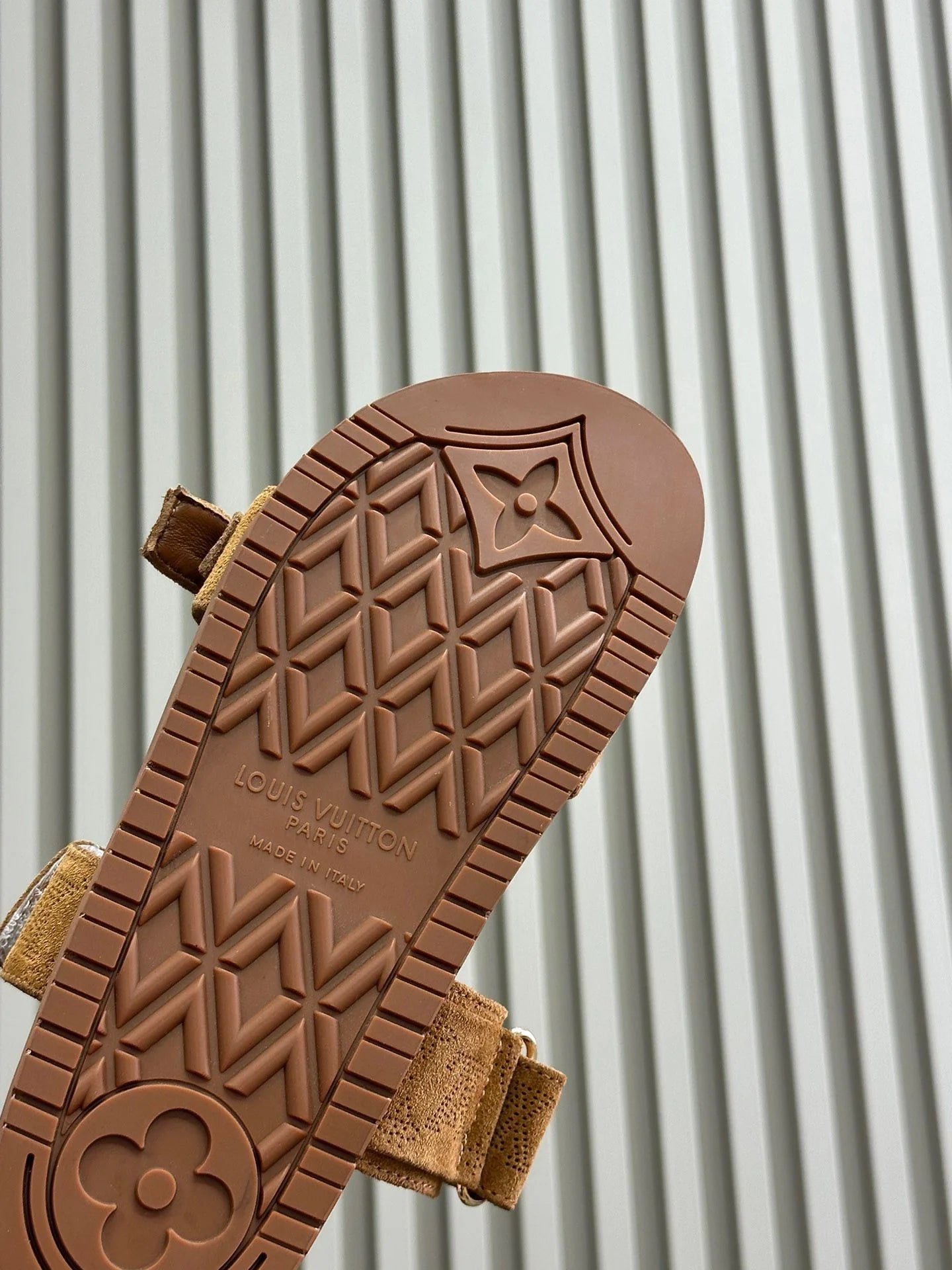 LV SANDAL