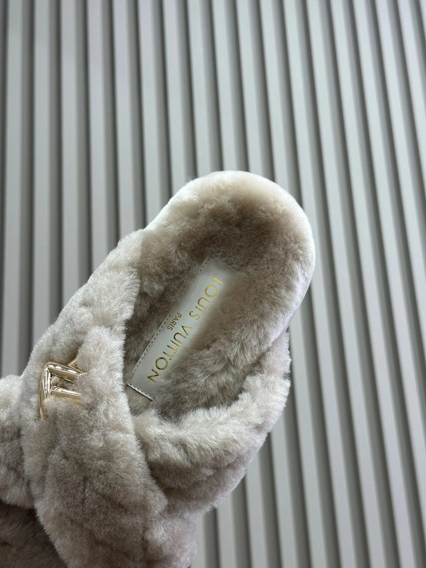 LV SANDAL