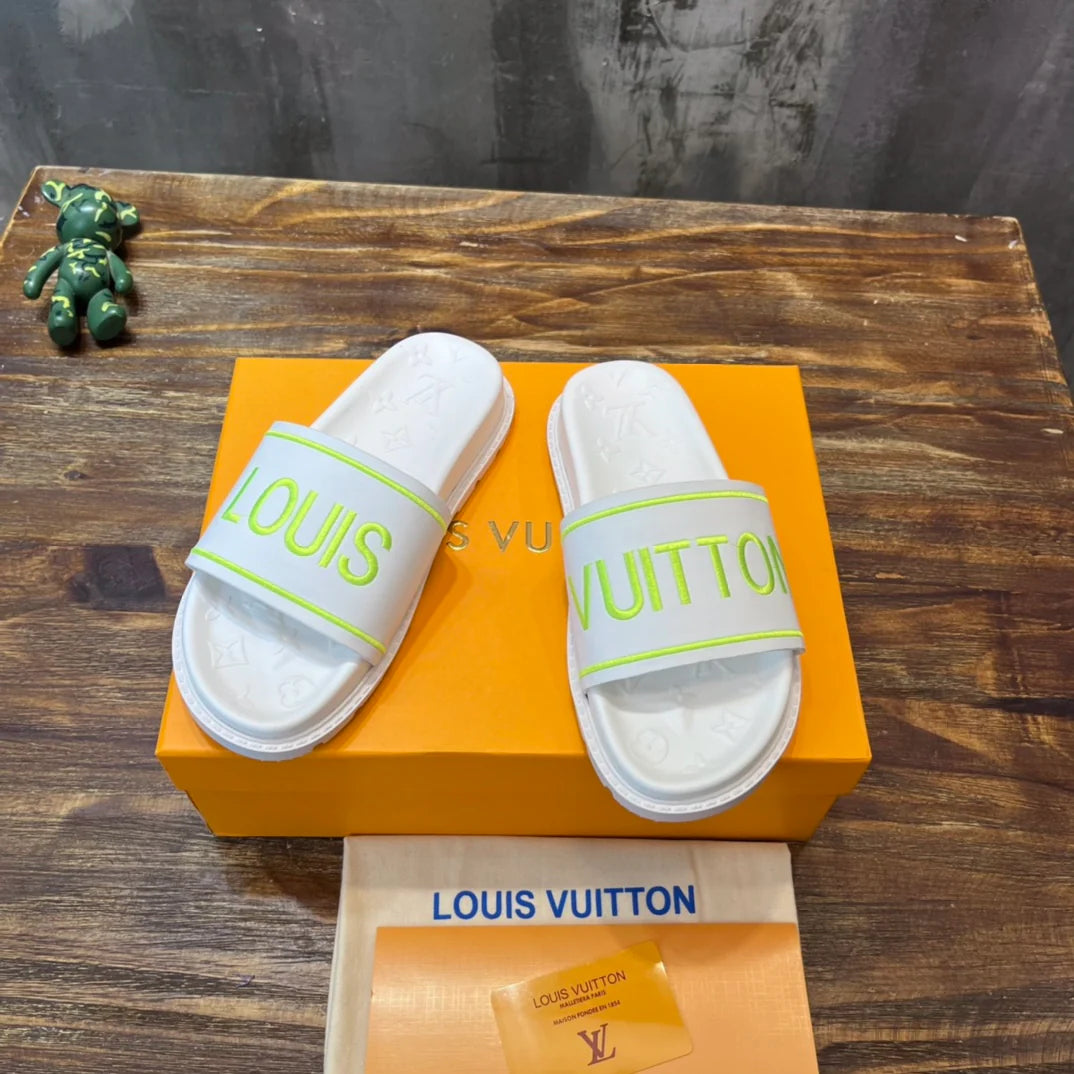 LV SANDAL