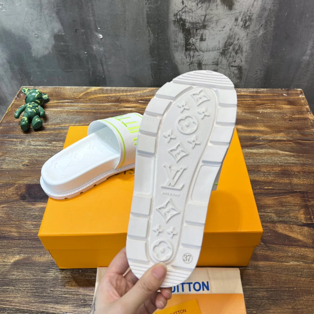 LV SANDAL