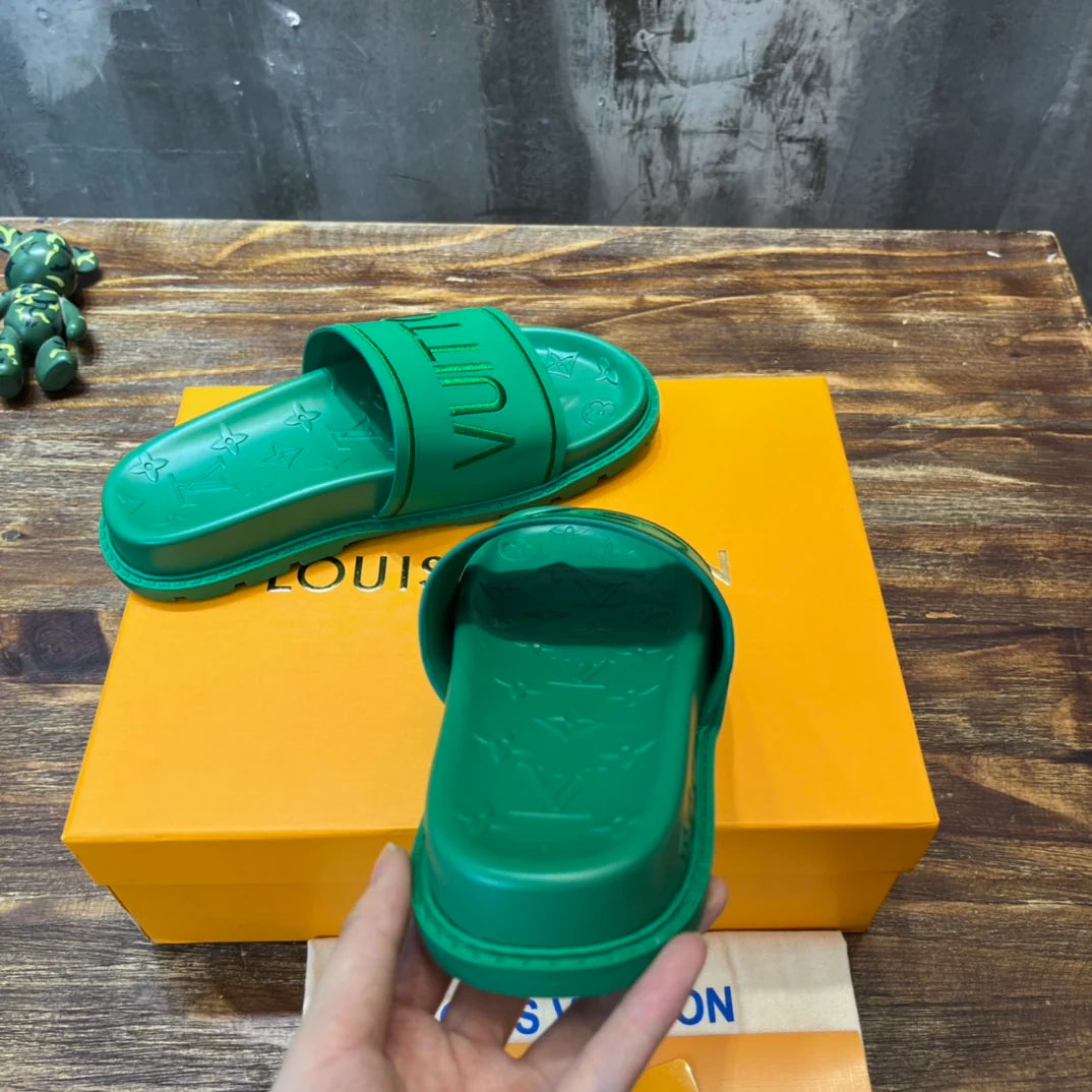 LV SANDAL