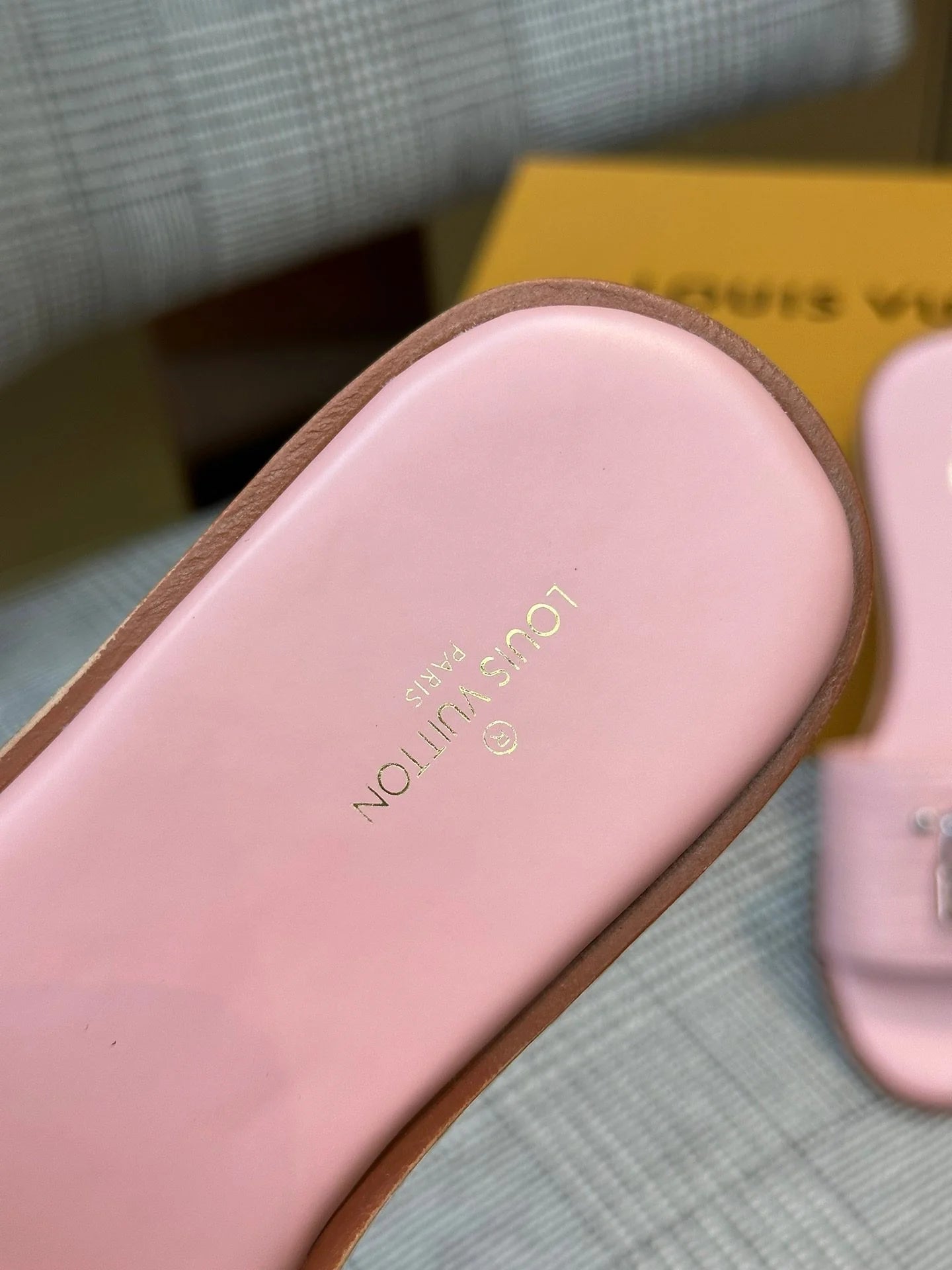 LV SANDAL