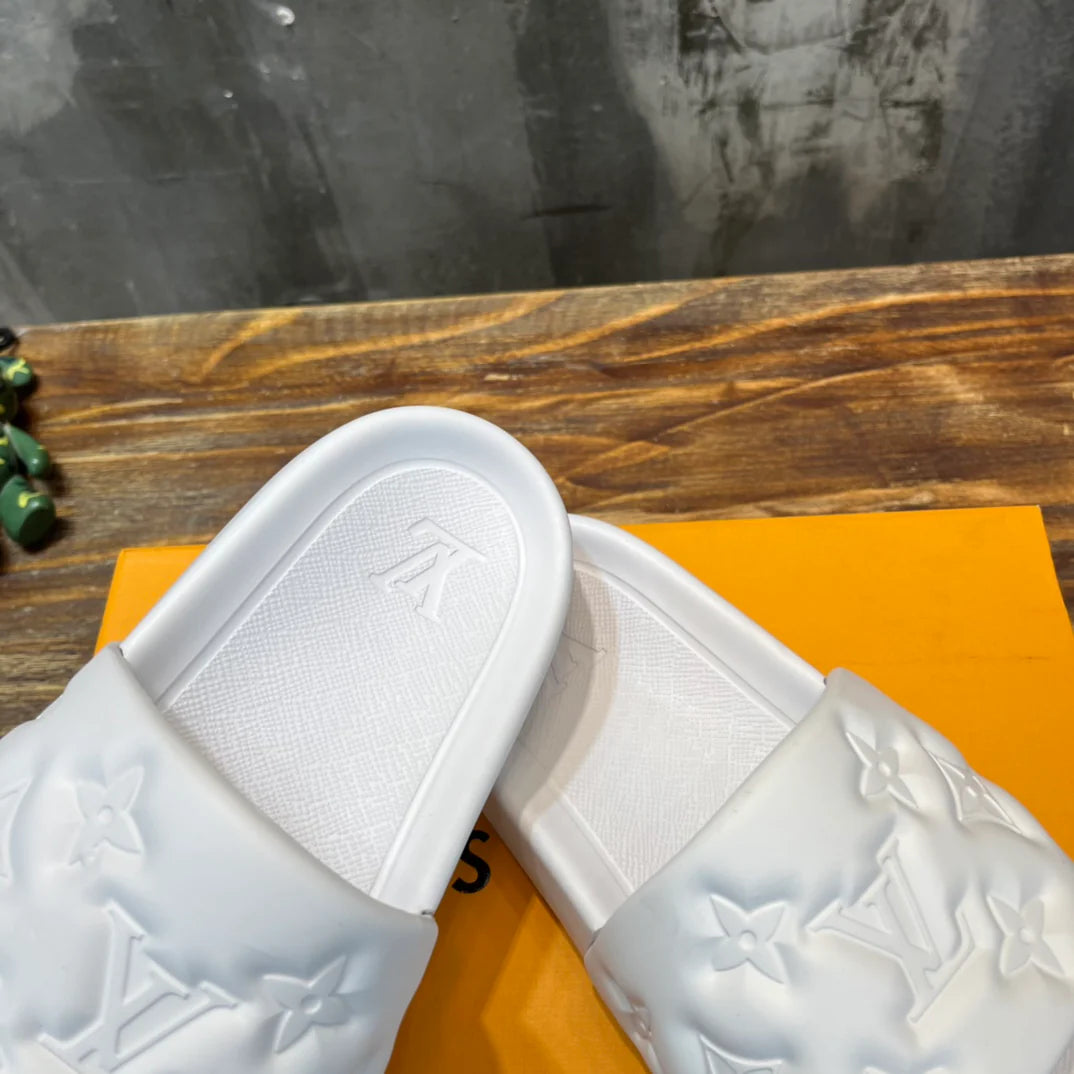 LV SANDAL