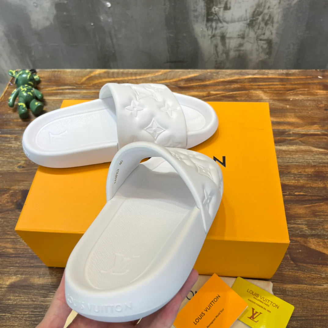 LV SANDAL