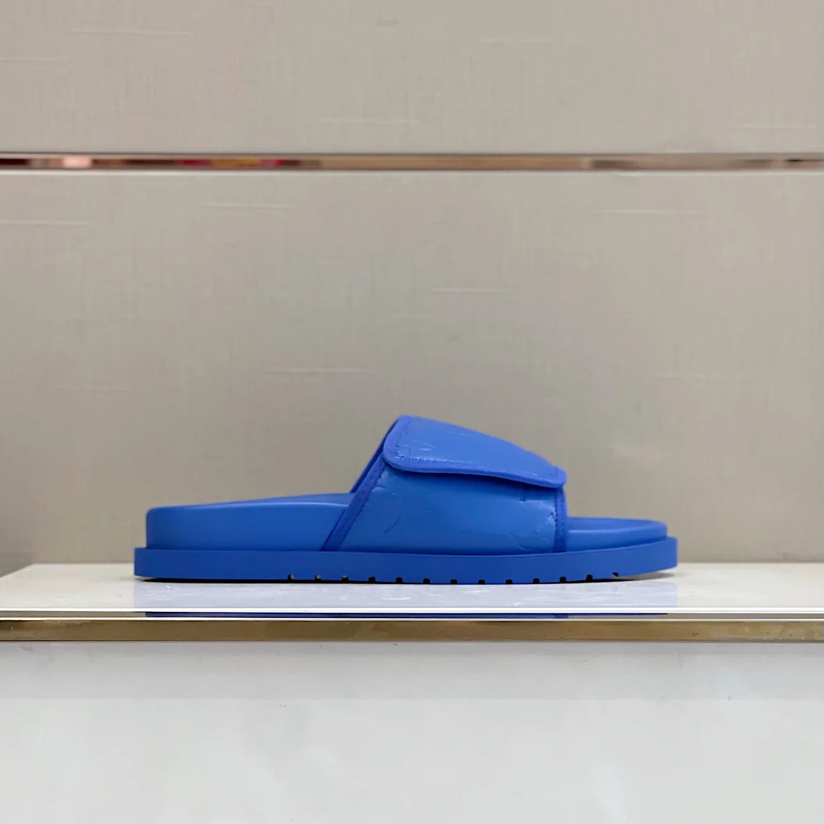 LV SANDAL