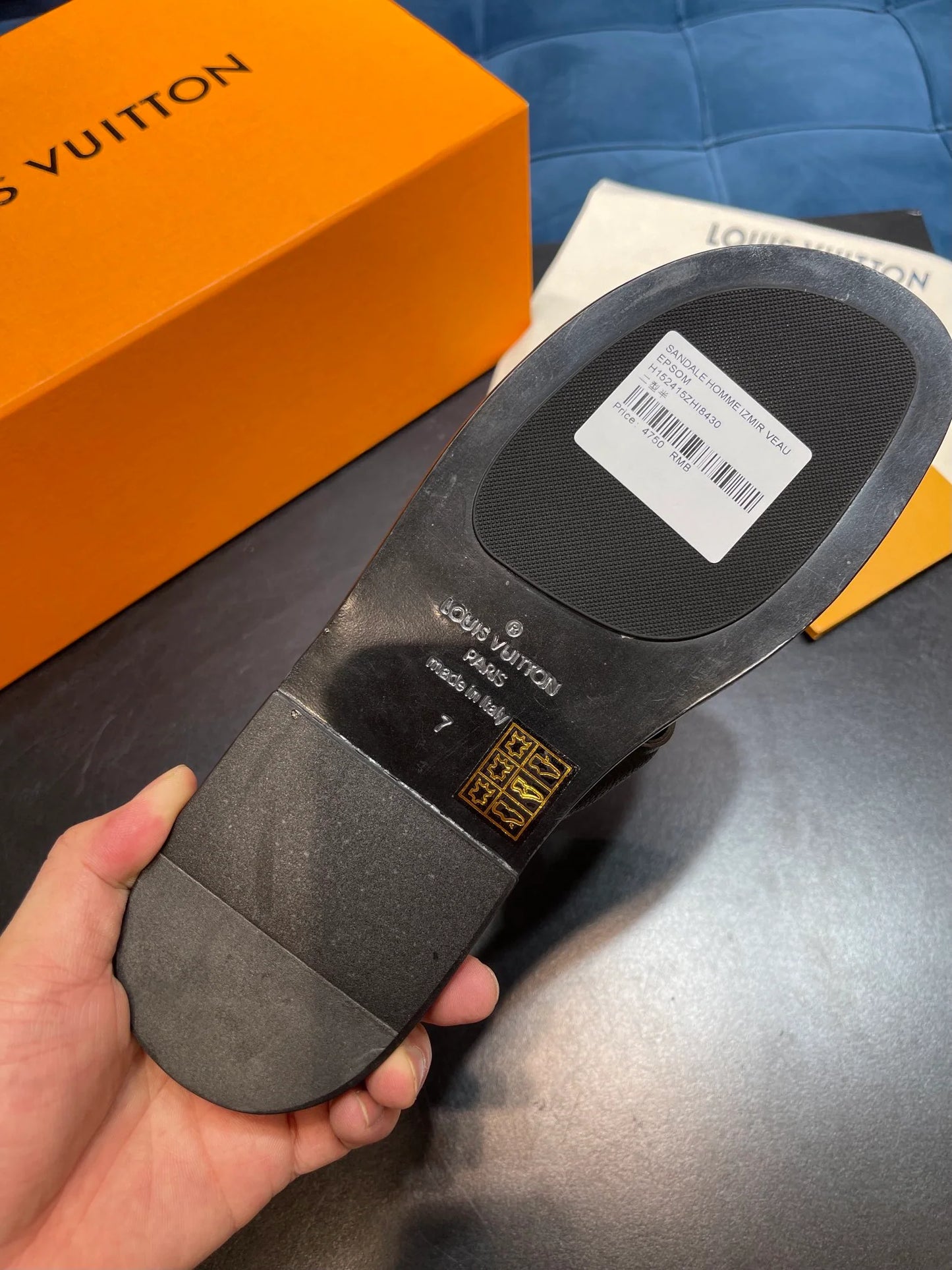 LV SANDAL