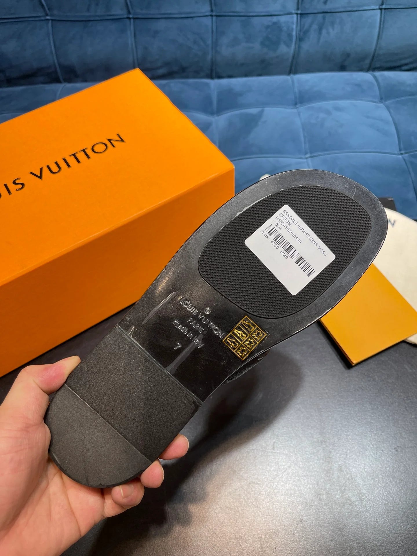 LV SANDAL