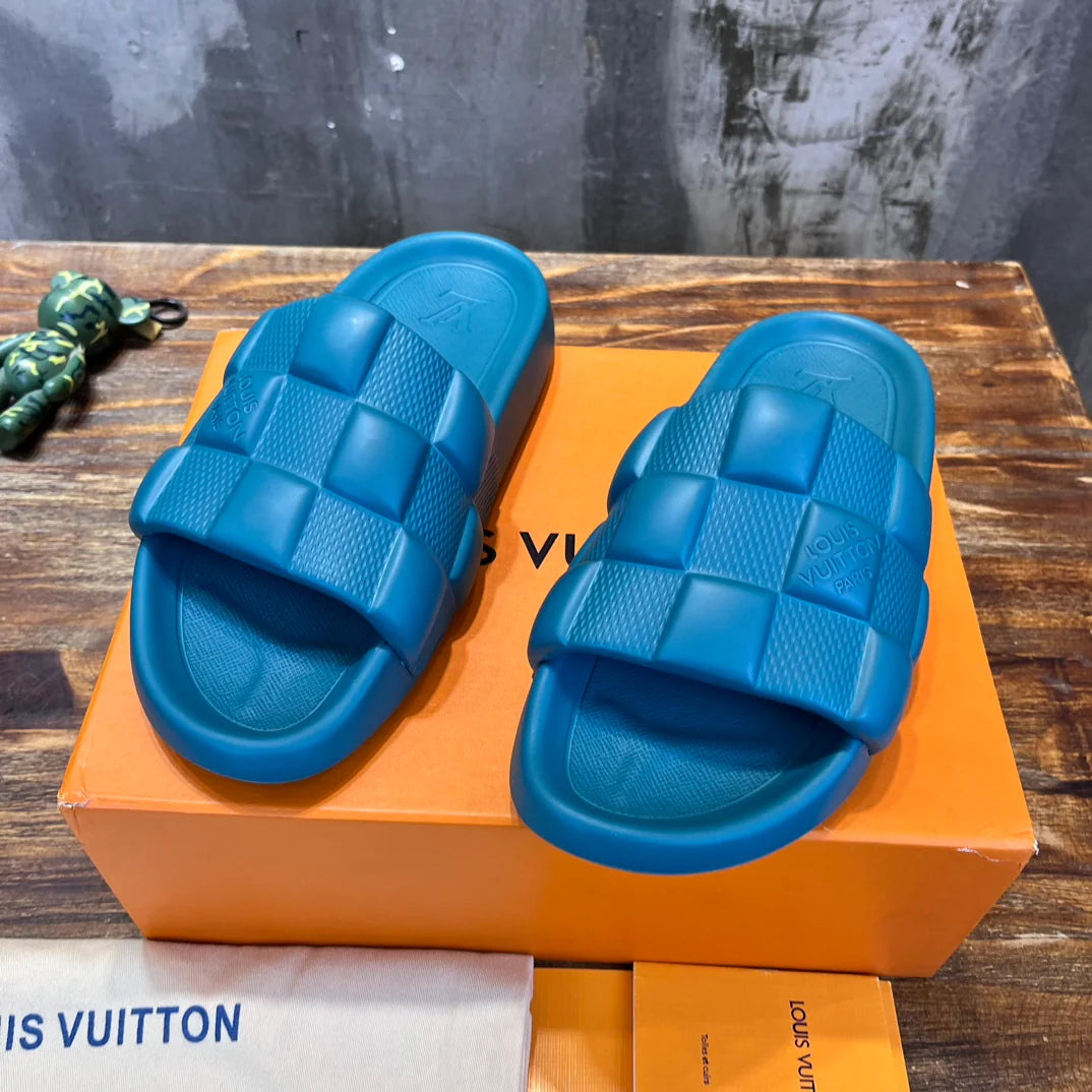 LV SANDAL