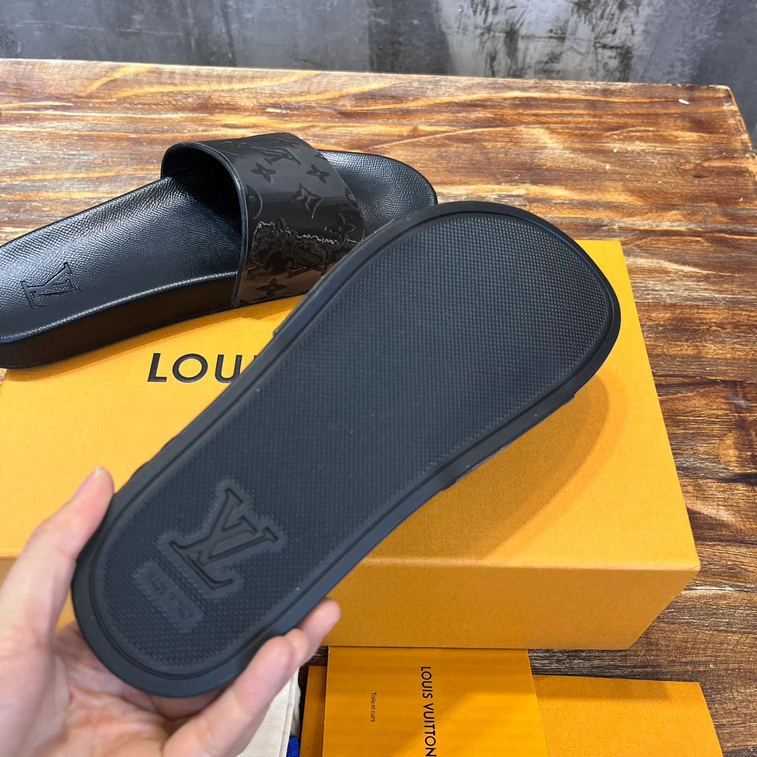 LV SANDAL