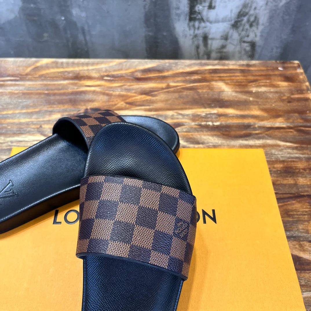 LV SANDAL