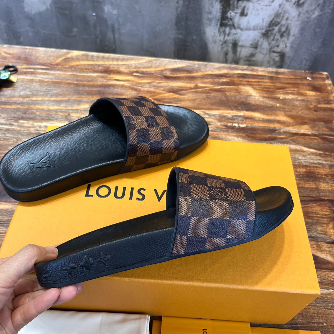 LV SANDAL