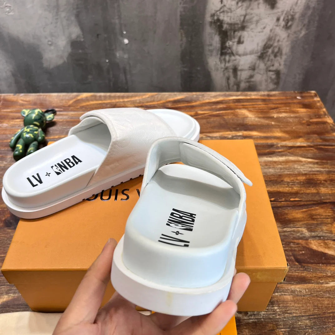 LV SANDAL