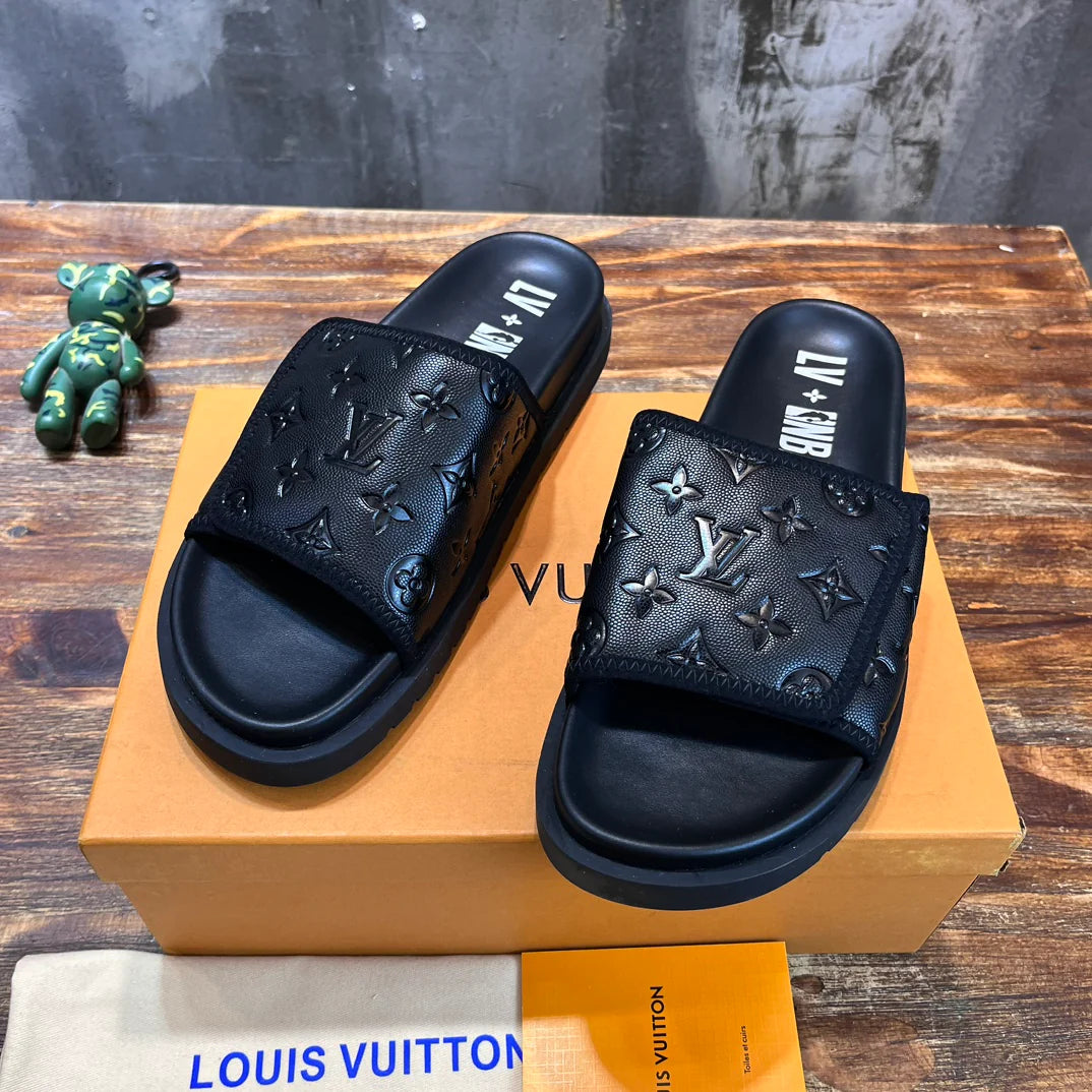 LV SANDAL