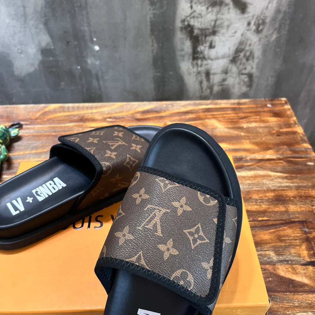 LV SANDAL