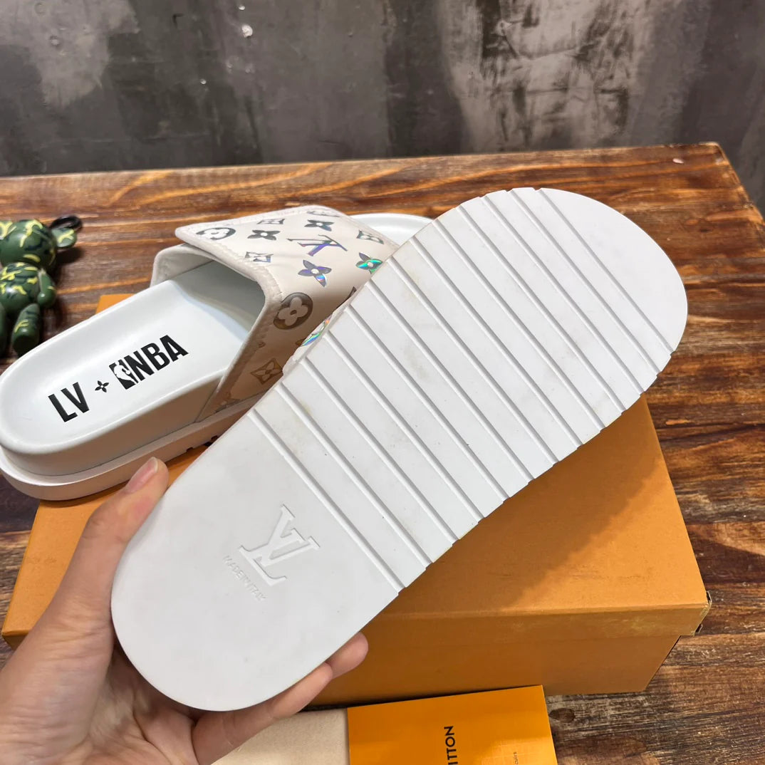 LV SANDAL
