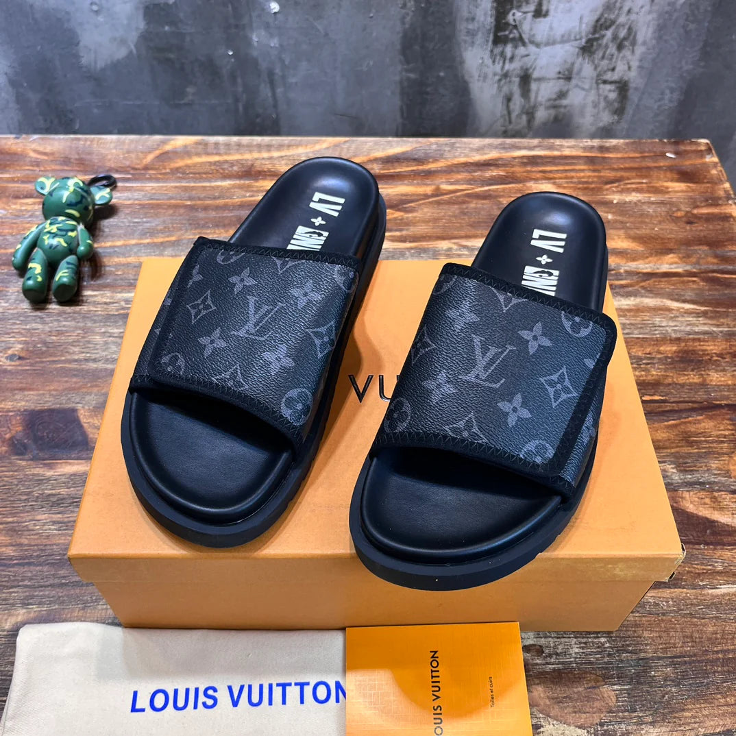 LV SANDAL