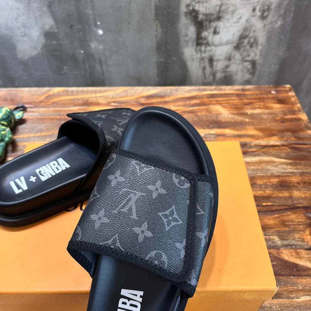 LV SANDAL