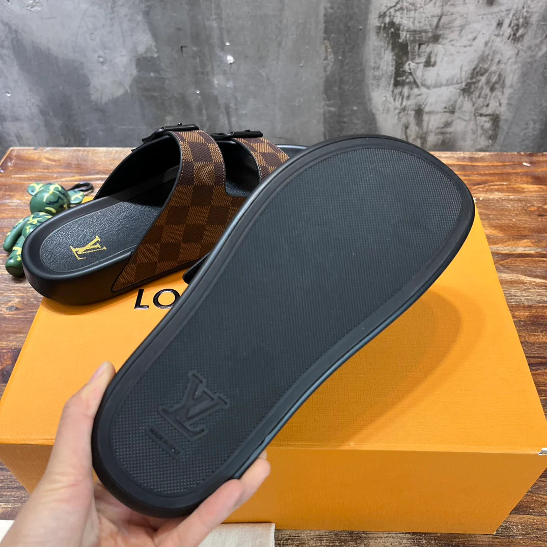 LV SANDAL