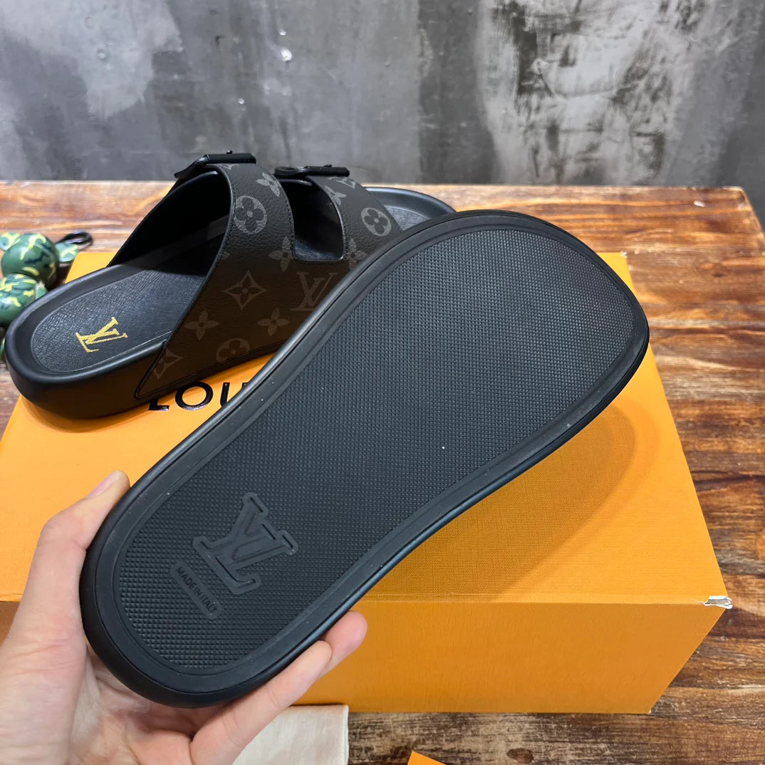 LV SANDAL