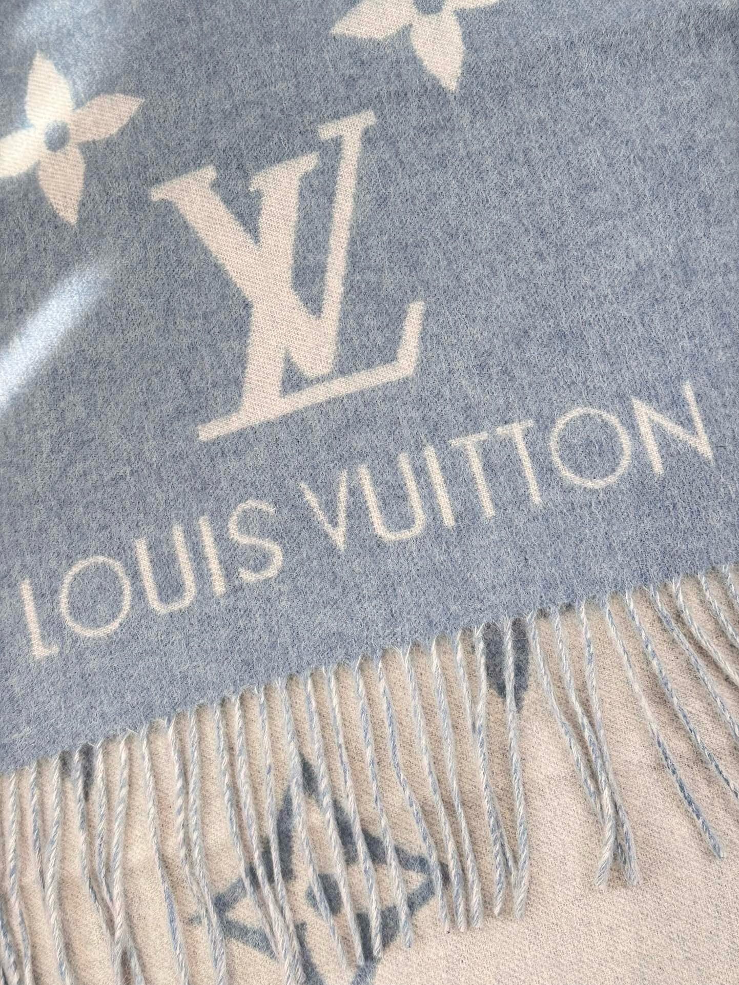 LV SCARF
