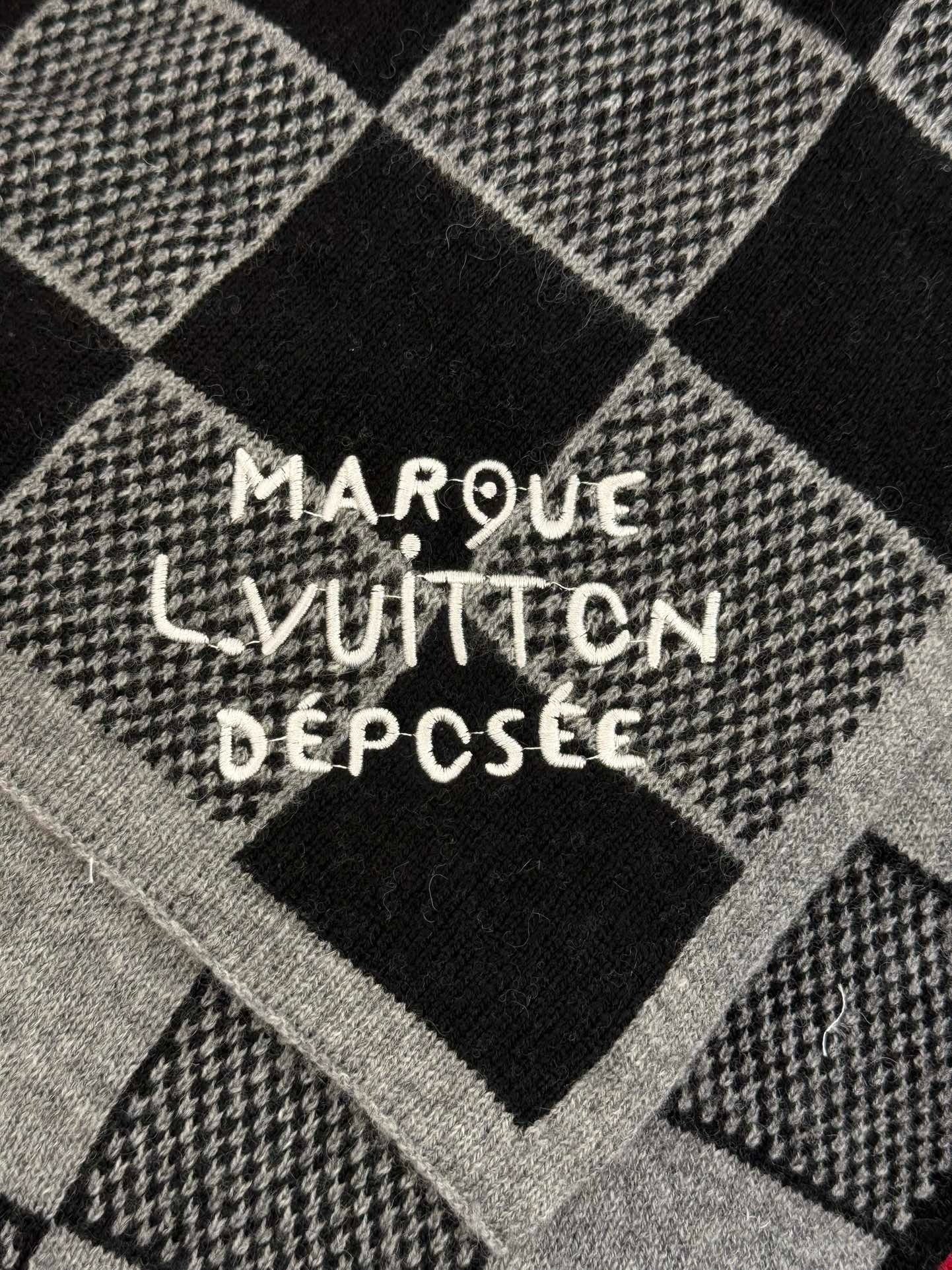 LV SCARF