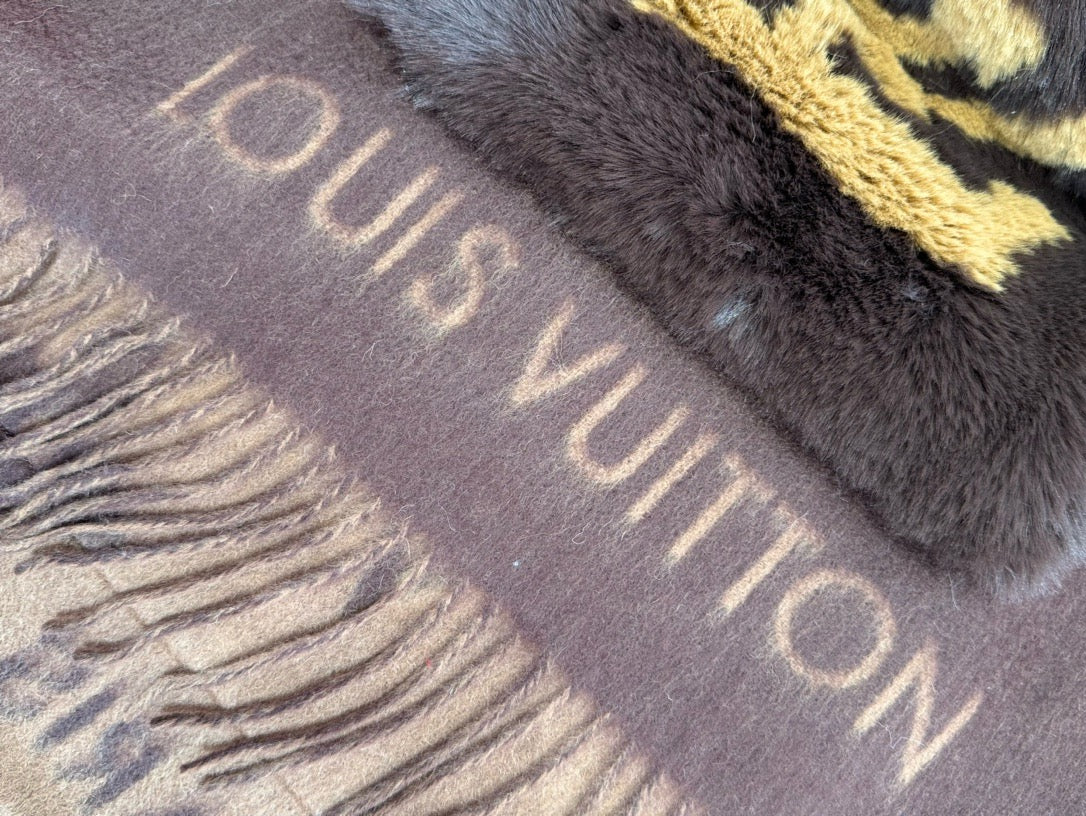 LV SCARF
