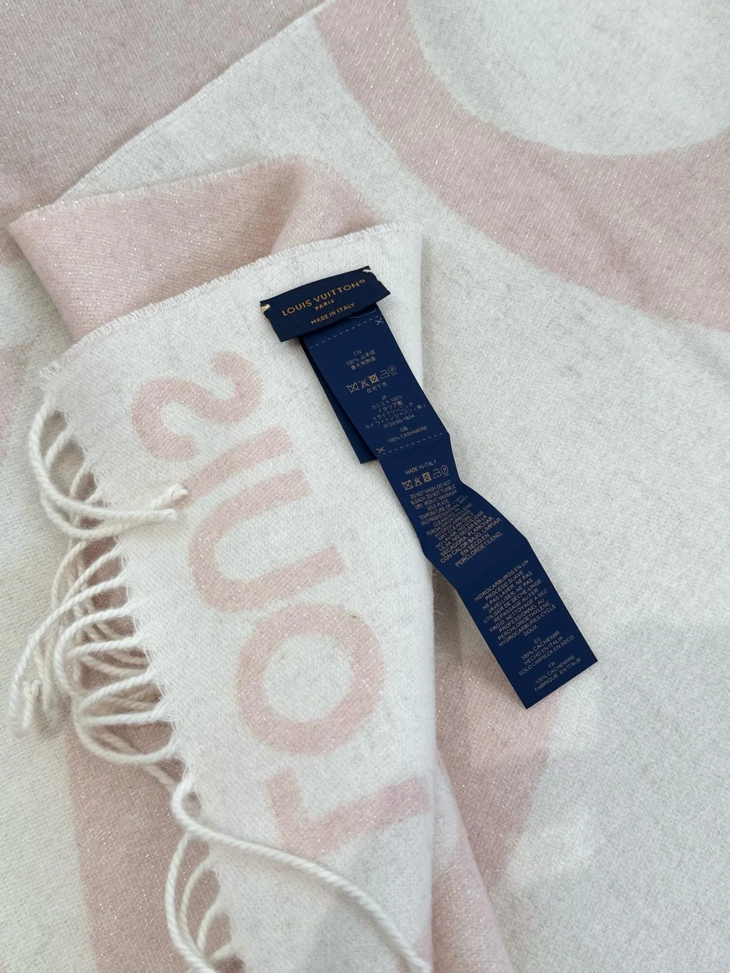 LV SCARF
