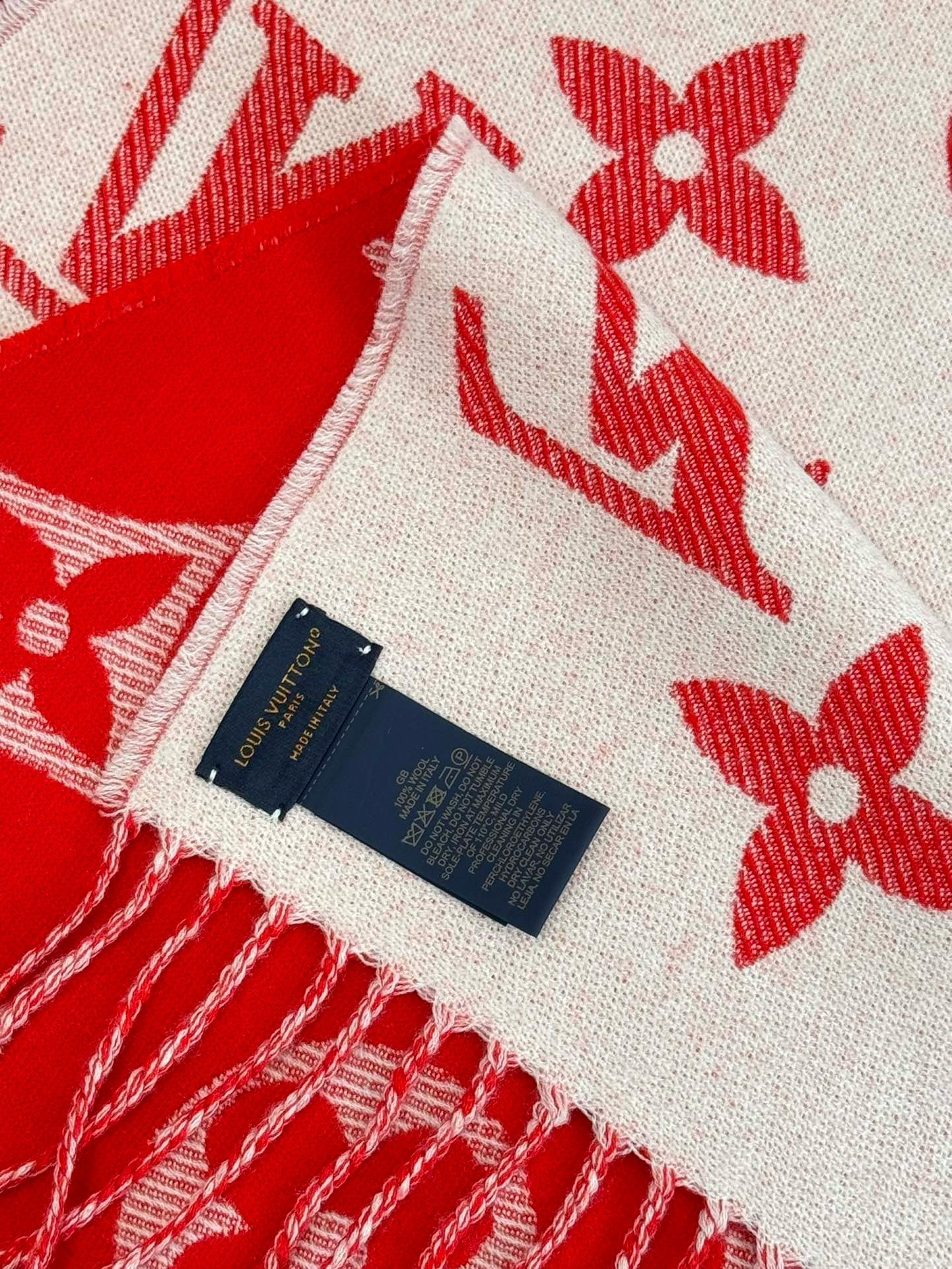 LV SCARF