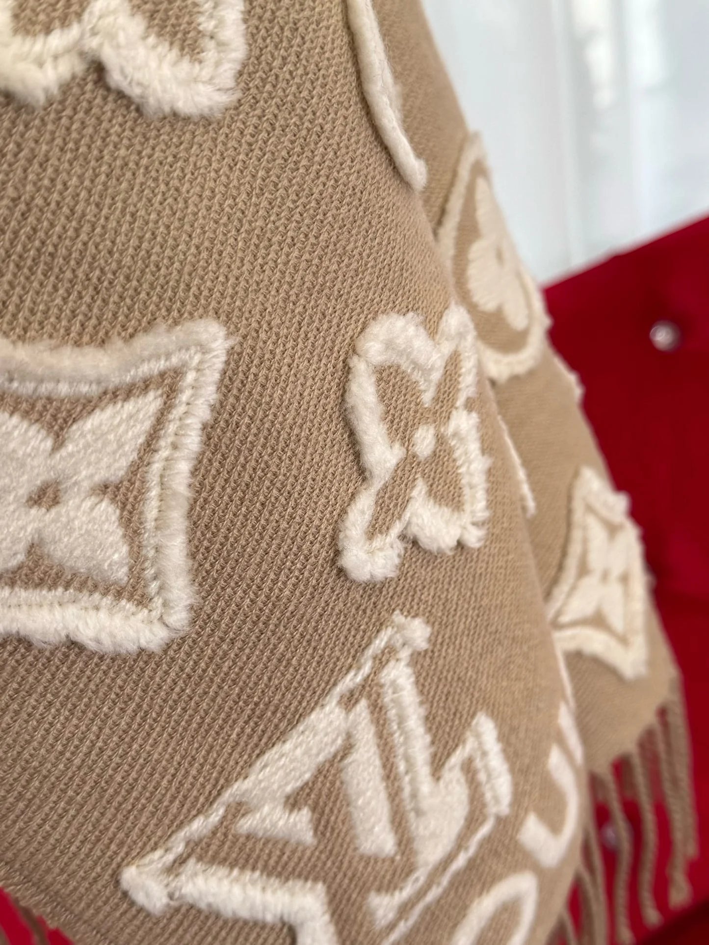 LV SCARF